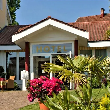 Am Rehberg Garni Hotel 4*