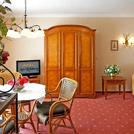 Hotel Am Rehberg 4*